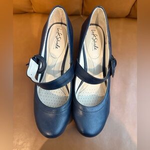 Life Stride Navy Leather Mary Jane Heels with Buckle